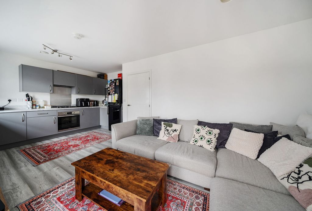 Property photo 1 of 18 1302700-14-68383B...