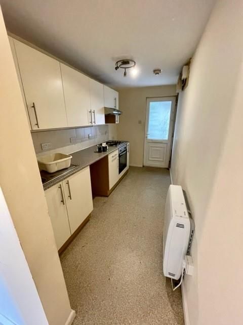 Property photo 2 of 15 Kitchen