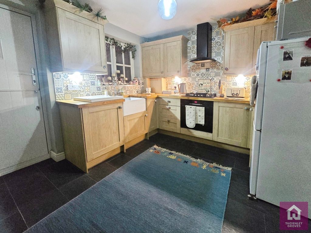 Property photo 3 of 10 Picture No. 24