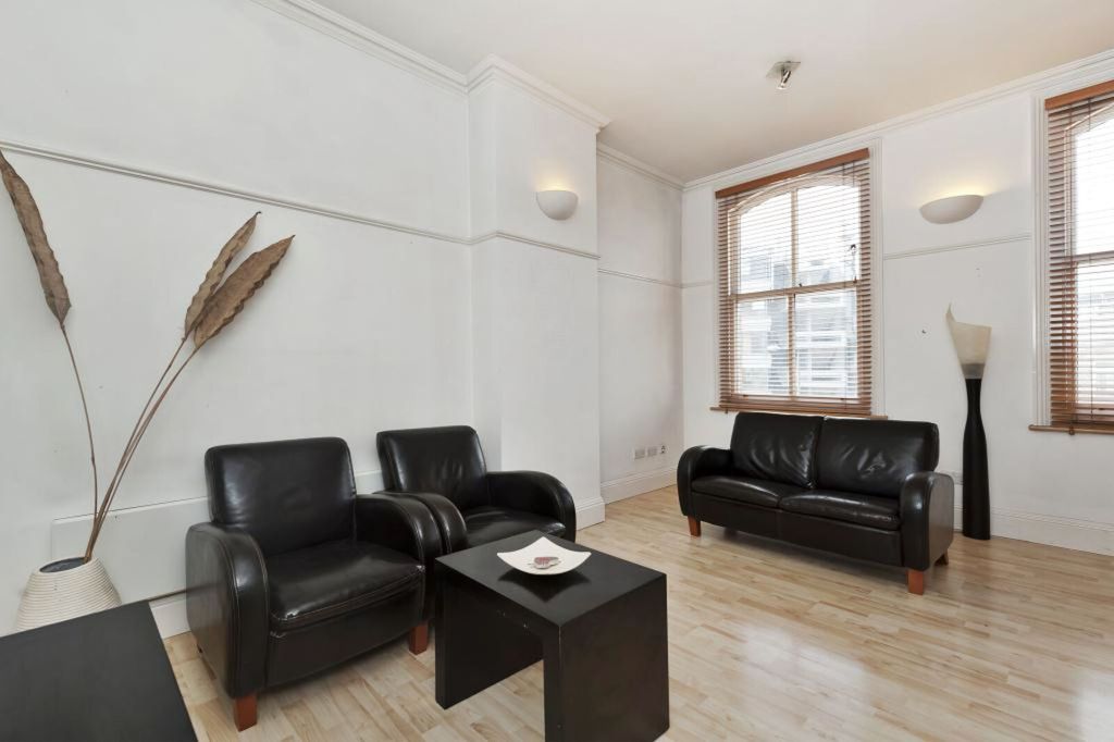 Property photo 2 of 6