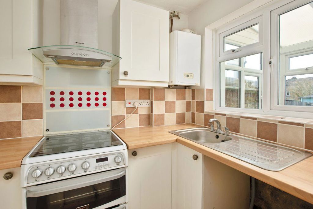 Property photo 2 of 14