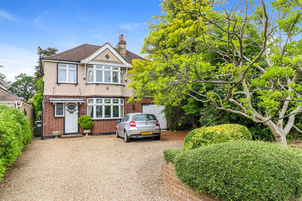 Property photo 1 of 31