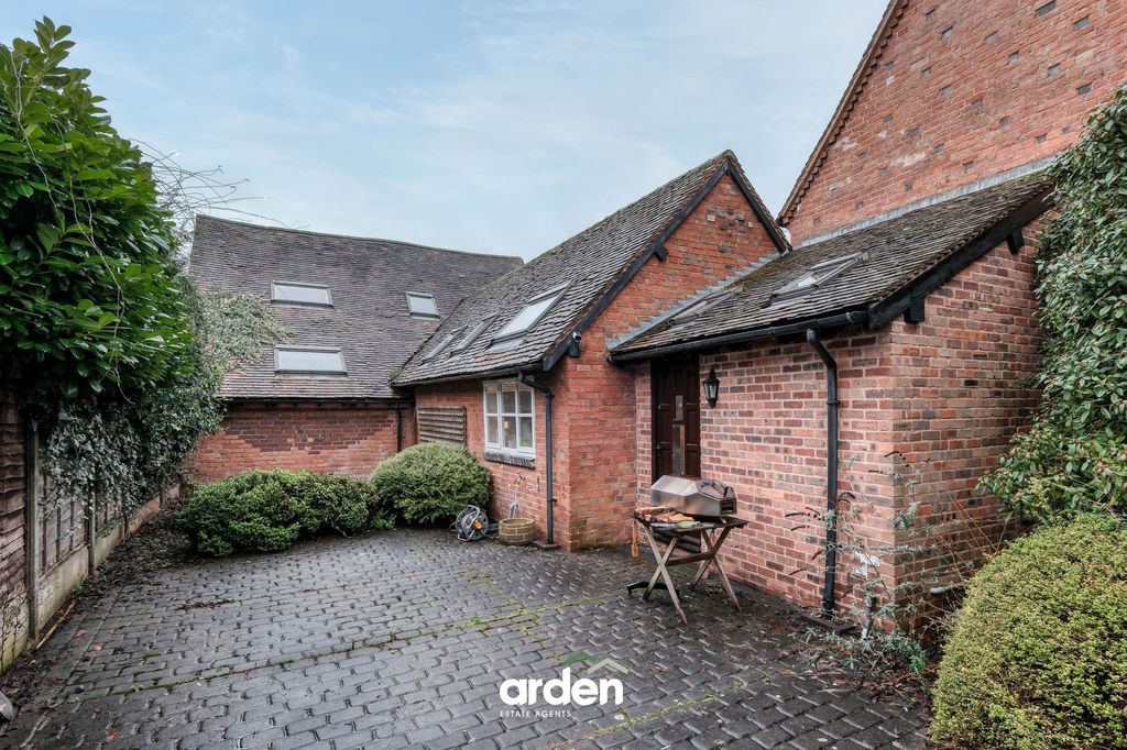 Property photo 3 of 22