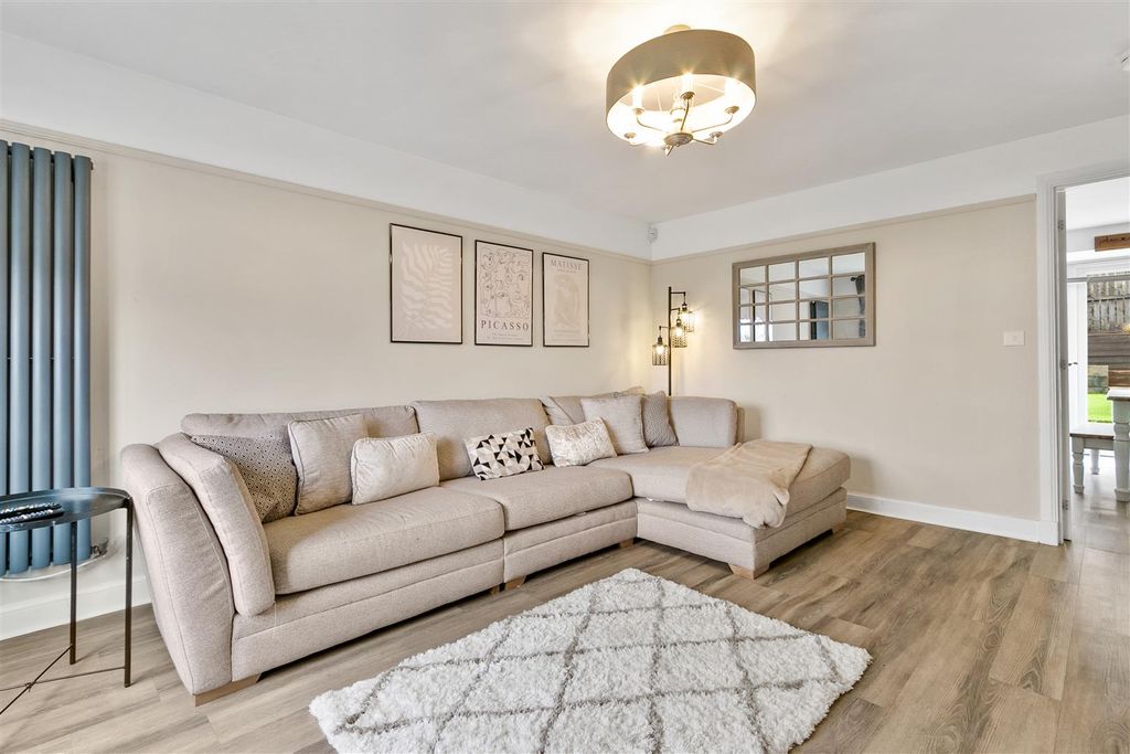 Property photo 3 of 35 Kingfisher-8.Jpg