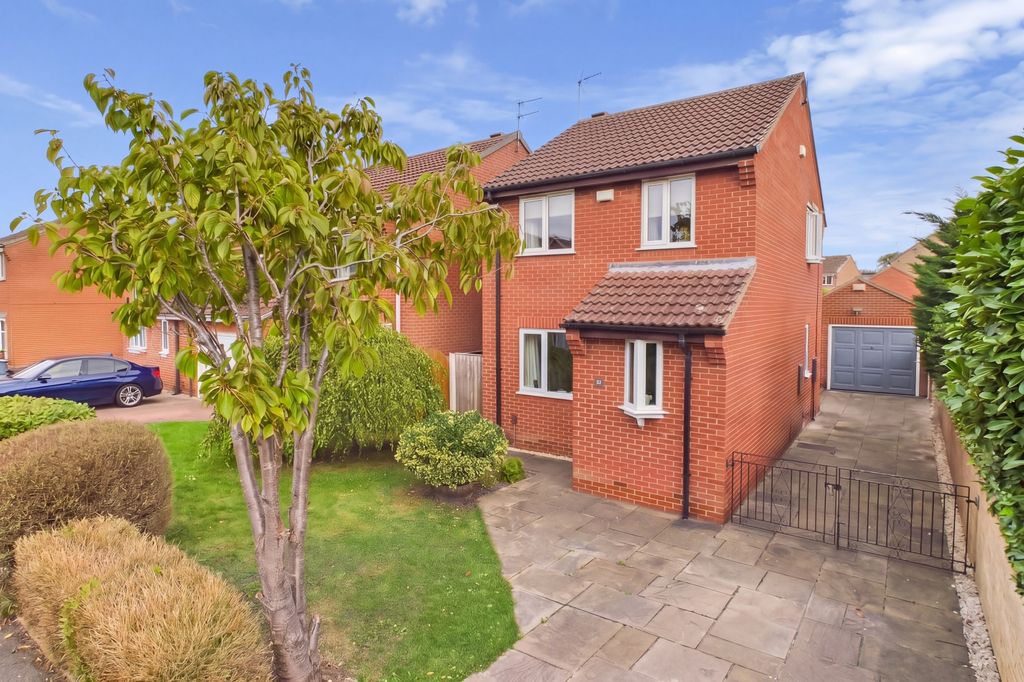 Property photo 1 of 17 Cam02279G0-Pr0192-Still039-001 (1)
