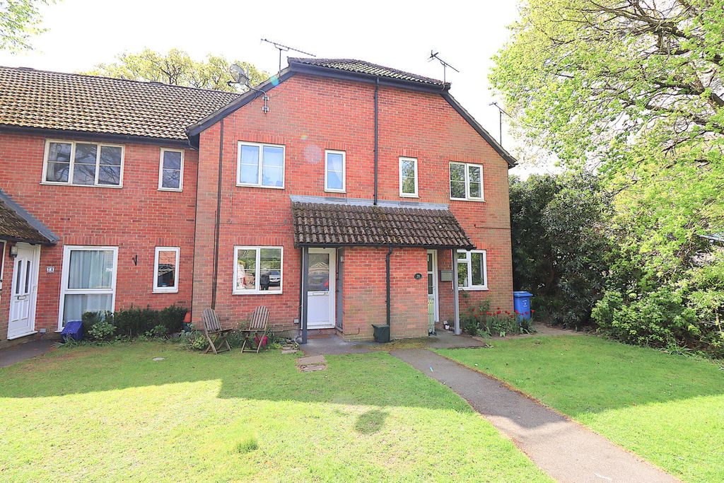 Property photo 1 of 9