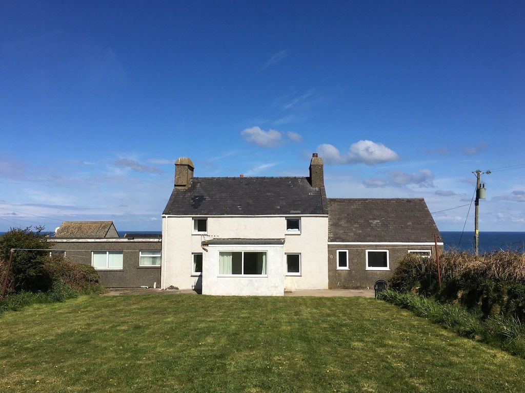 Property photo 1 of 19