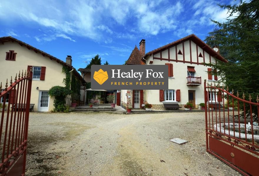 Property photo 1 of 50