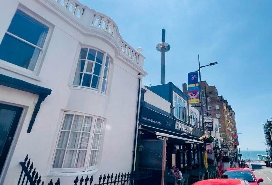 Property photo 3 of 10 4660712