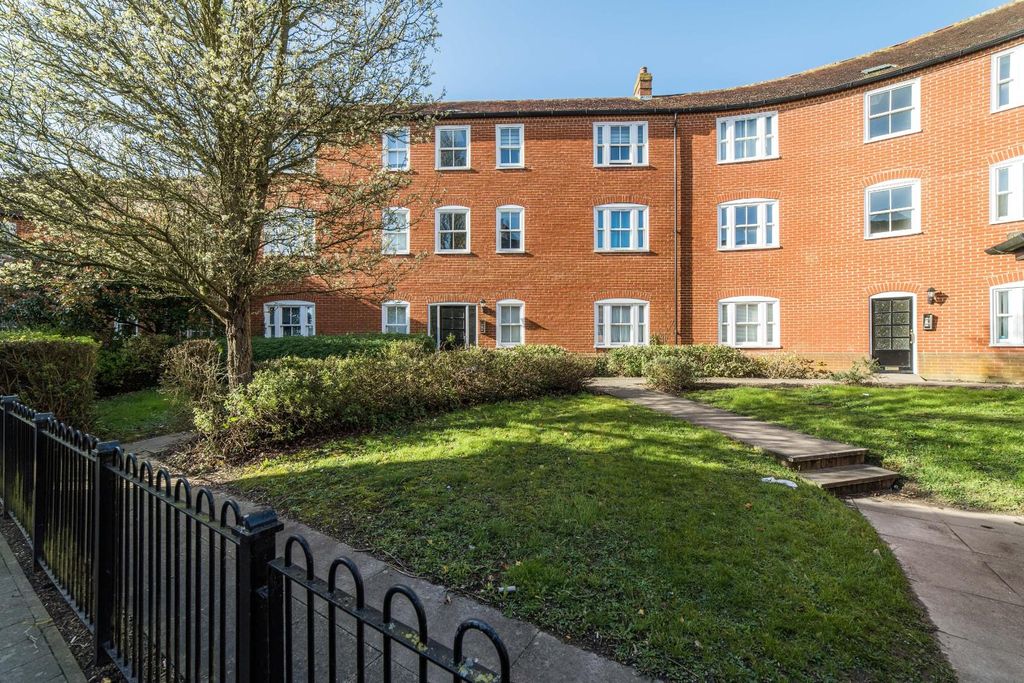 Property photo 1 of 9 Picture 1