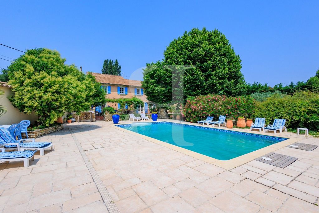 Property photo 1 of 28