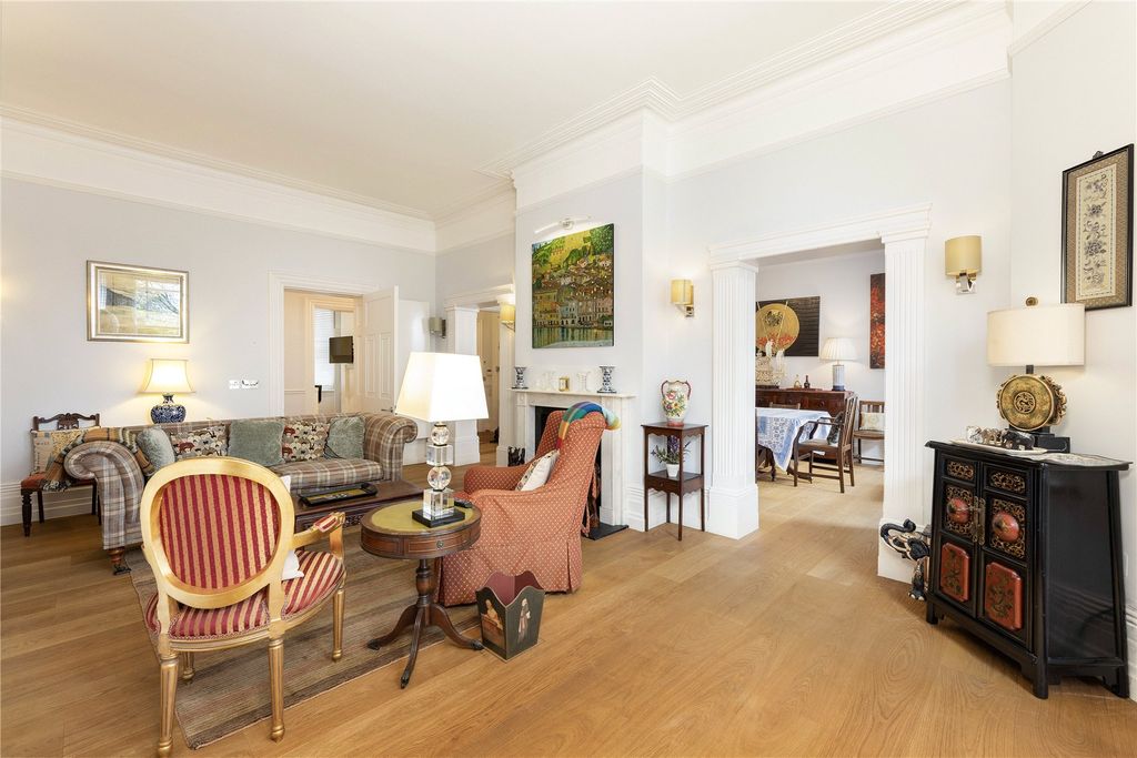 Property photo 3 of 18 Reception Room