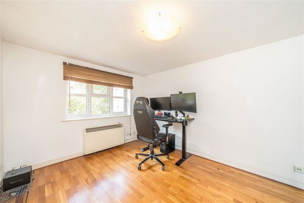 Property photo 2 of 4