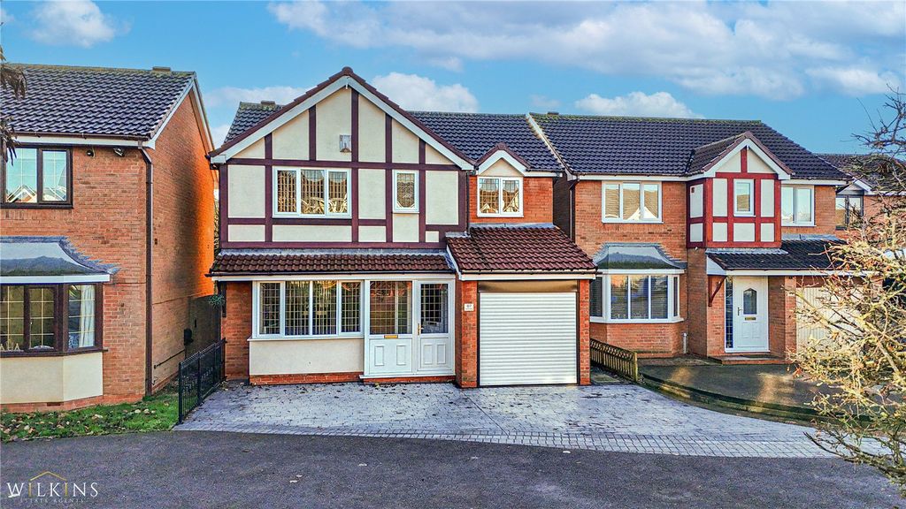 Property photo 1 of 38 Picture No. 37