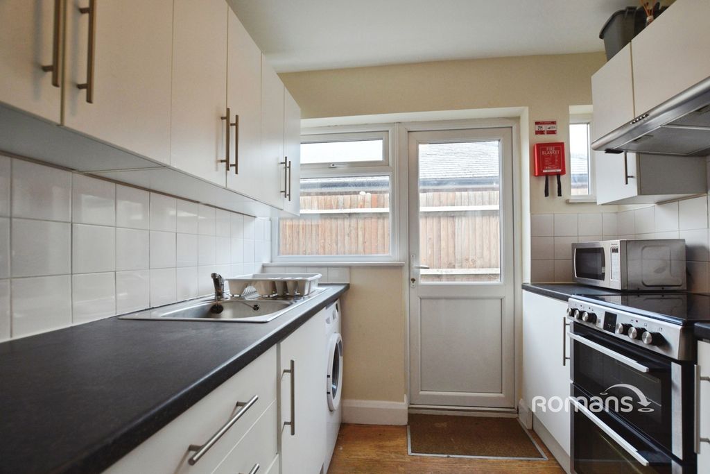 Property photo 2 of 8 Pbox-Img.Jpg