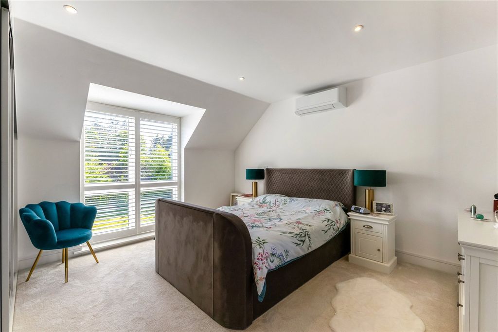 Additional image 11 of 4 bed detached house for saleOak Farm Close, Ascot, Berkshire SL5