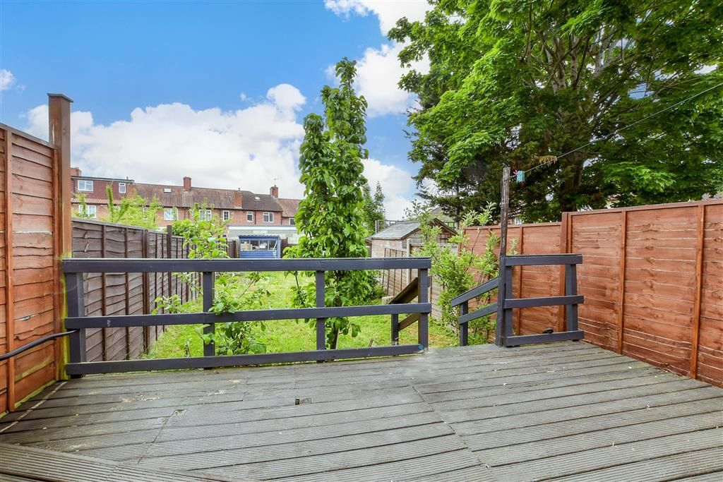 Property photo 1 of 13 Patio / Decking