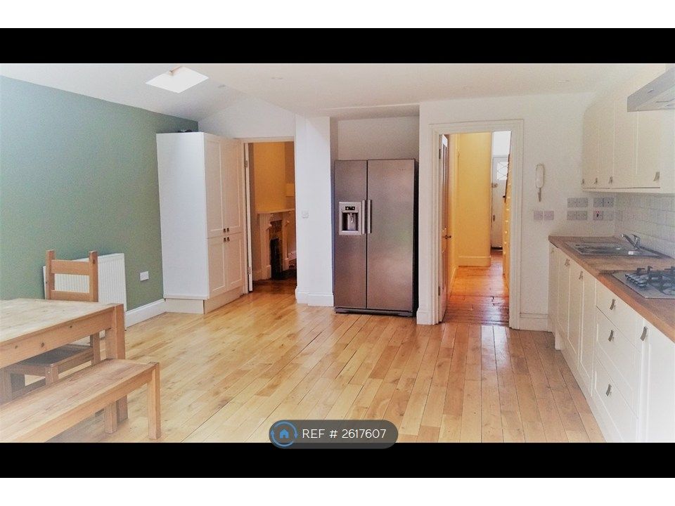 Property photo 3 of 16 Kitchen 20'2 x 16'2