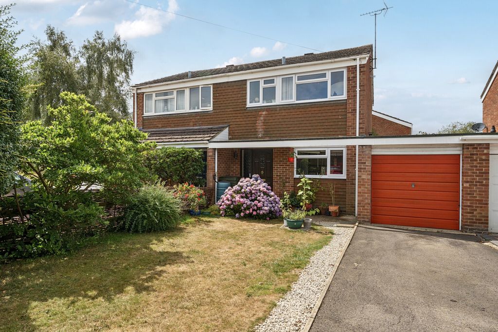 Property photo 1 of 11 Picture No. 26