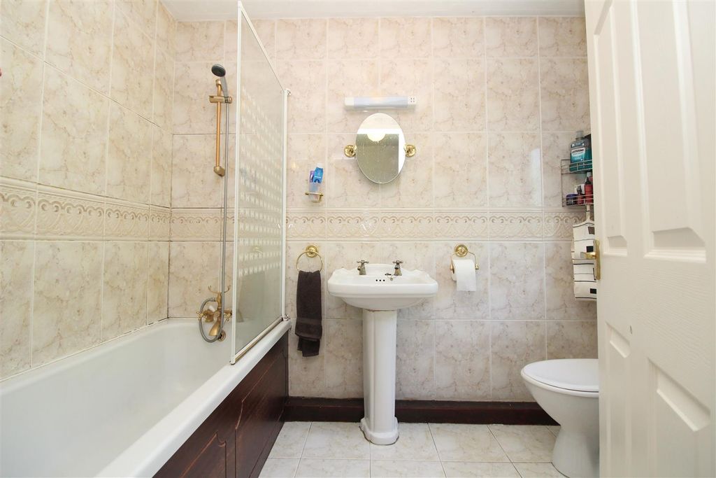 Additional image 19 of 4 bed detached house for saleNorth Ridge, Whitley Bay NE25
