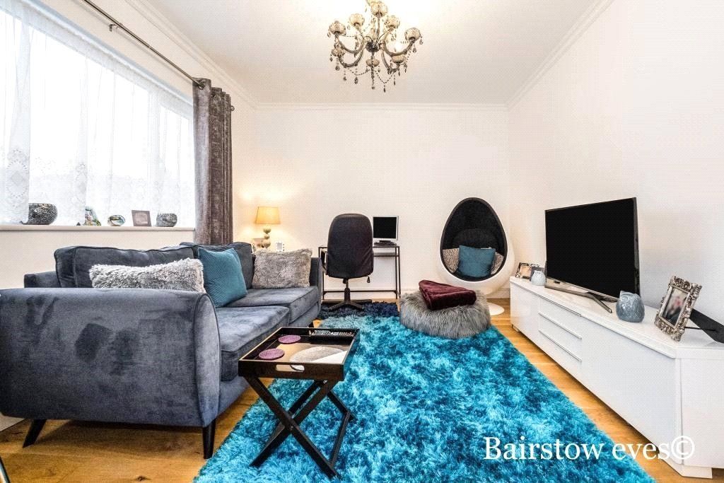 Property photo 2 of 10 Picture No. 25