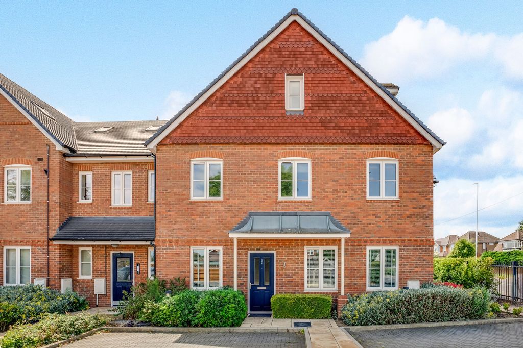 Property photo 1 of 13