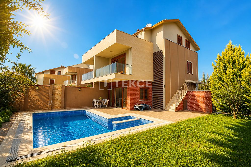 Property photo 1 of 37