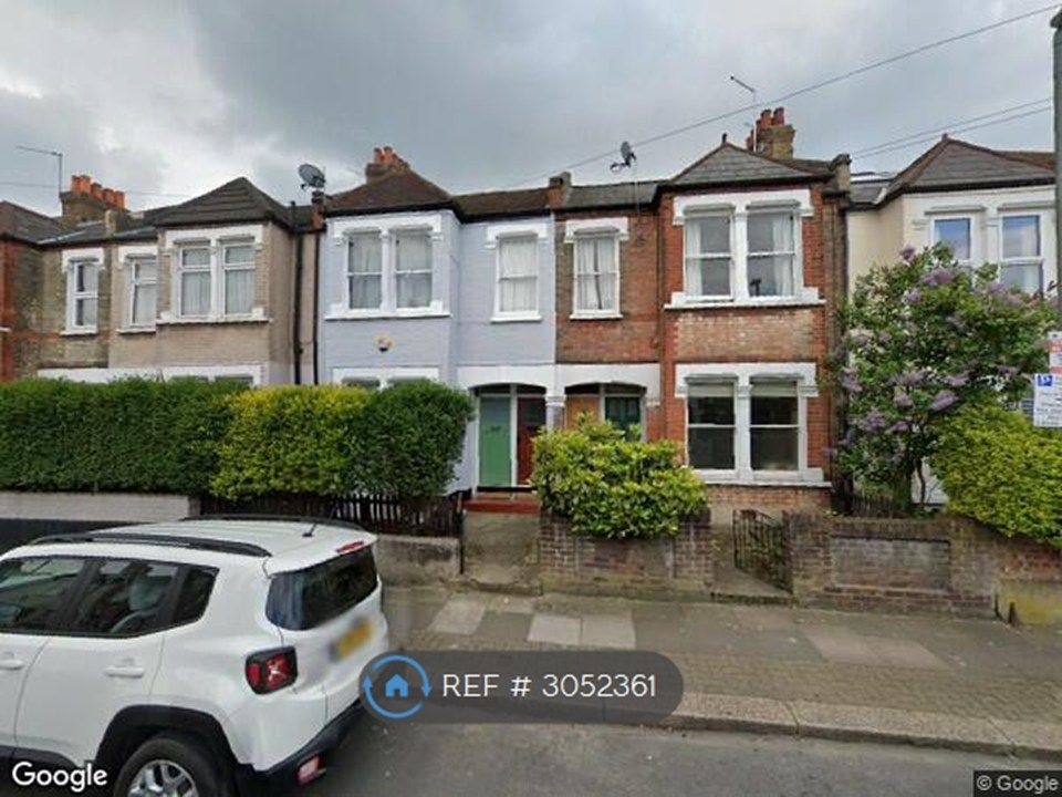 Property photo 3 of 18 Street View