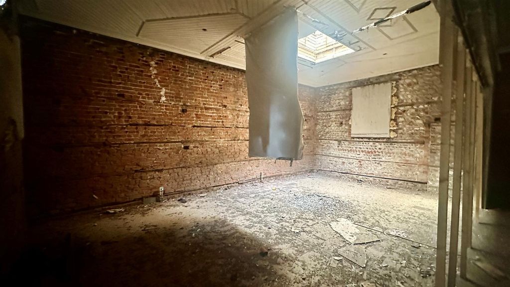 Property photo 3 of 9 10.Jpg