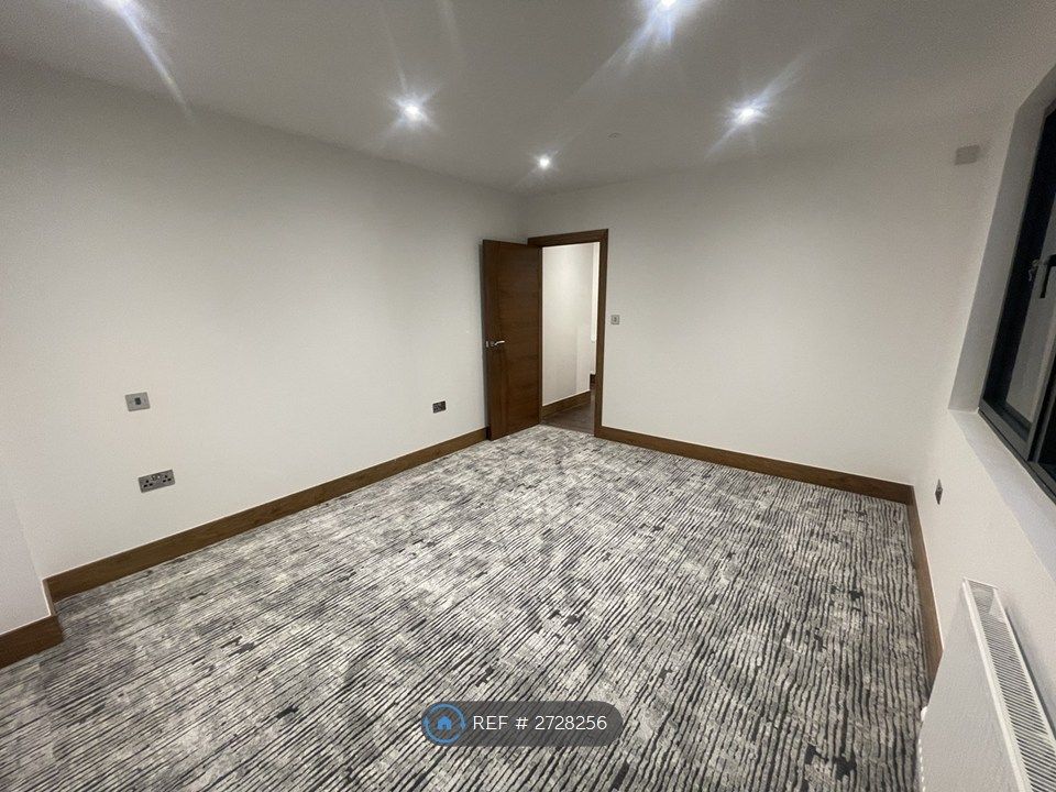 Property photo 3 of 14 Second Bedroom