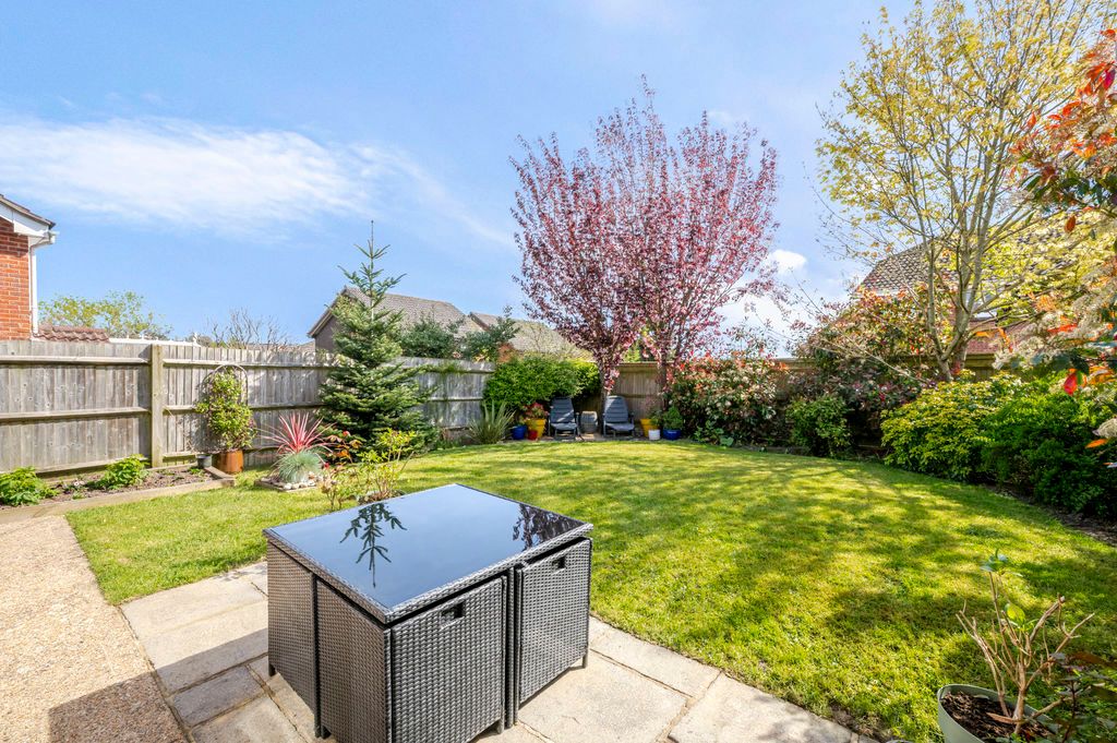 Property photo 2 of 21 Photo 17