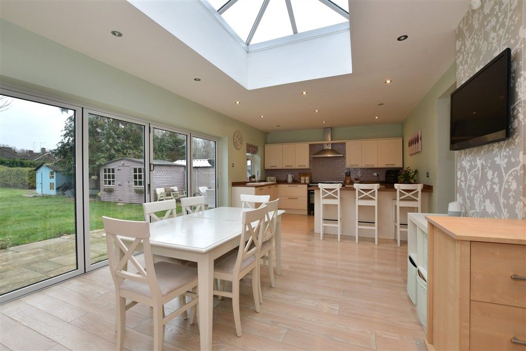 Property photo 3 of 24 Kitchen/Lounge /Dining Area
