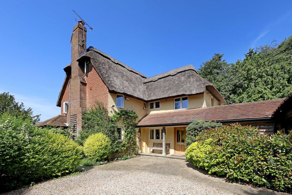 Property photo 1 of 19 Image