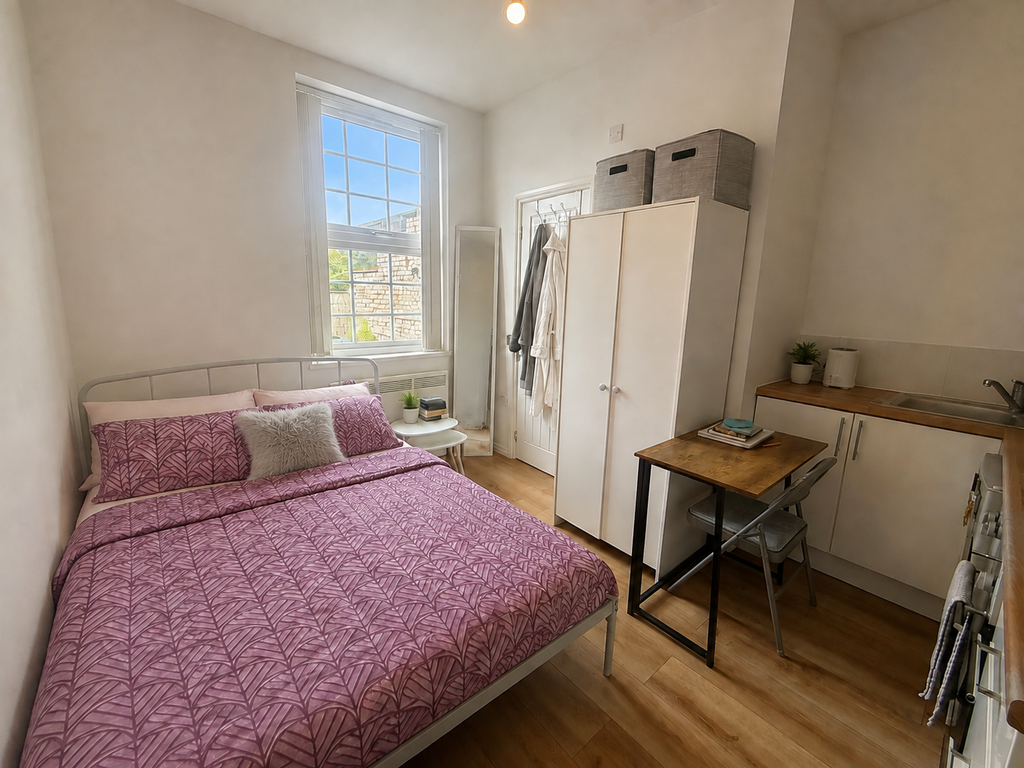 Property photo 1 of 3