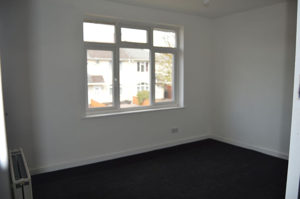 Property photo 1 of 4 Bedroom1
