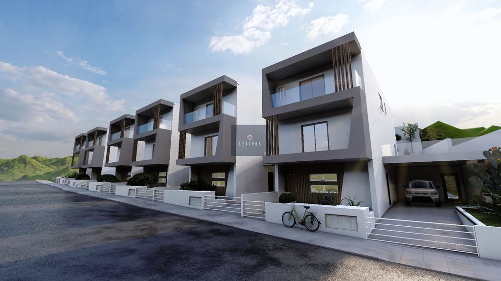 Property photo 2 of 3