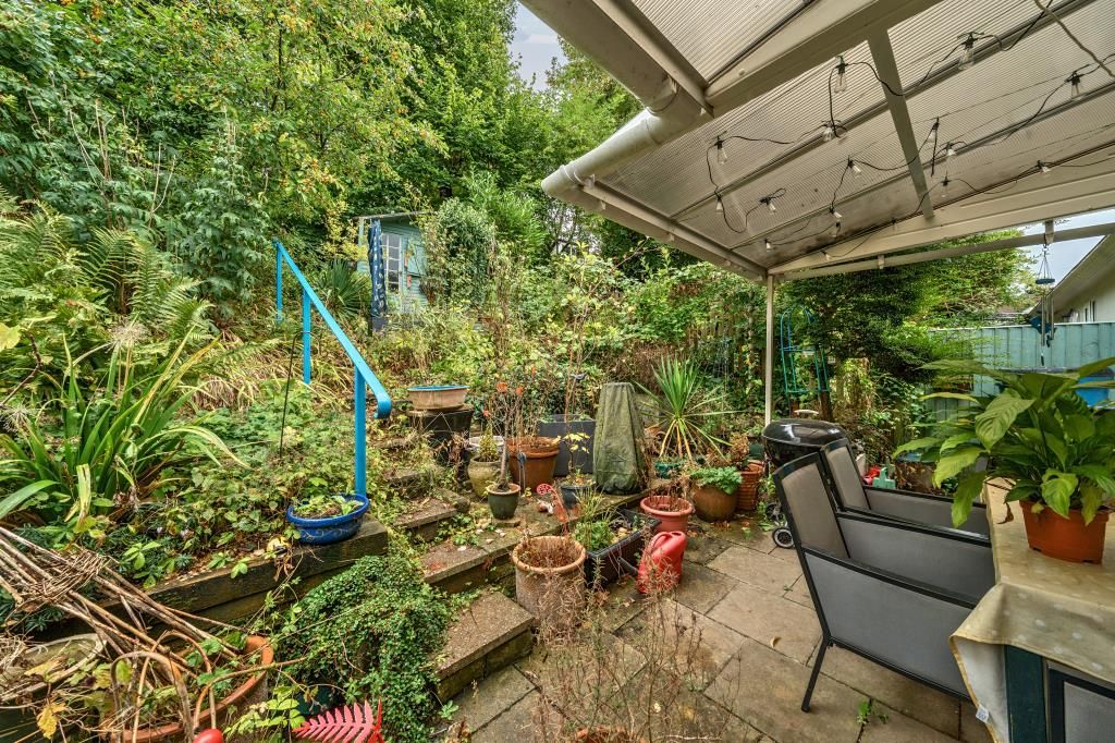 Property photo 2 of 23 Garden