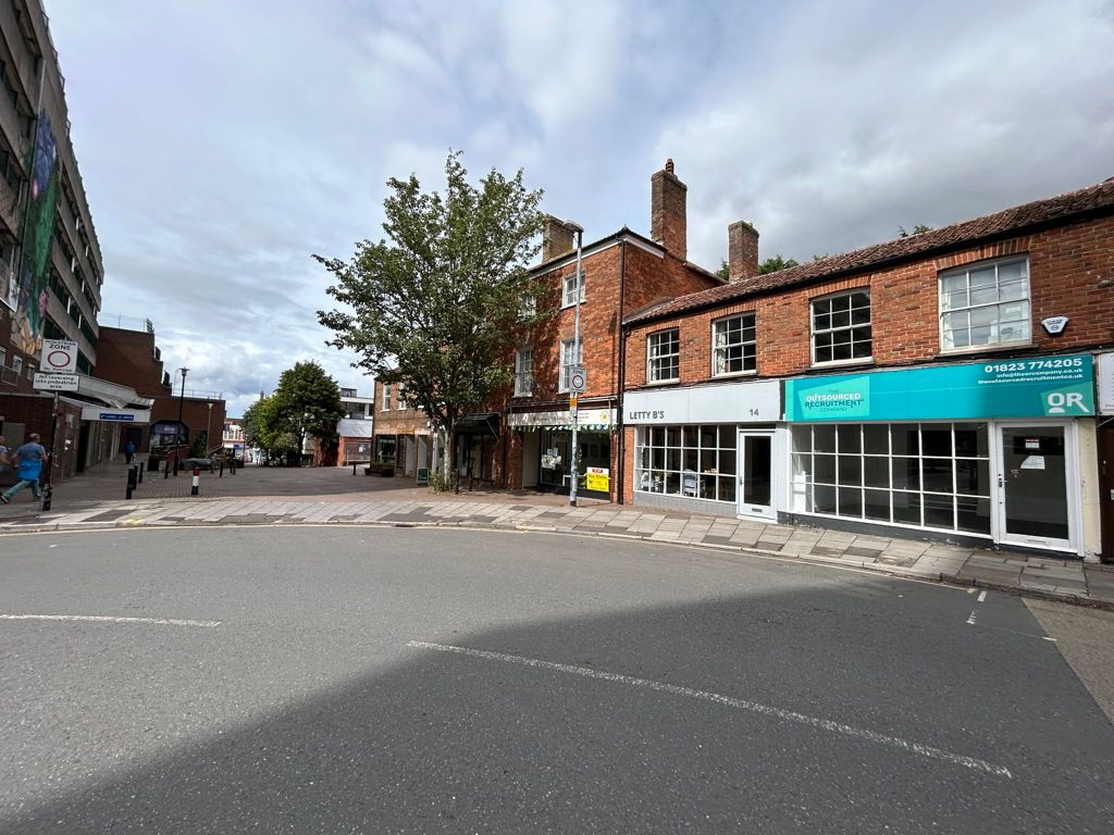 Property photo 3 of 12 Photo 14