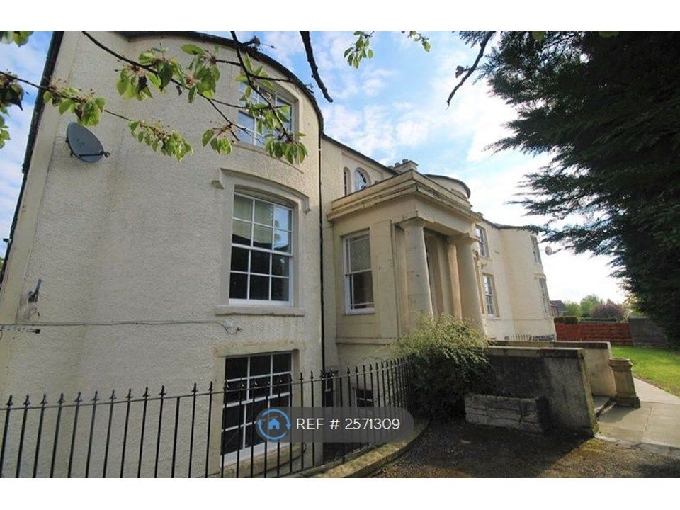 Property photo 1 of 14 Listed Building