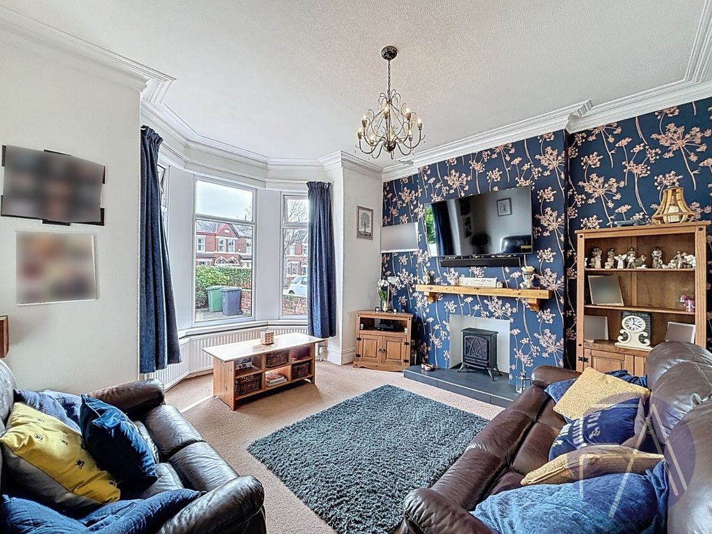 Property photo 2 of 23 4889584