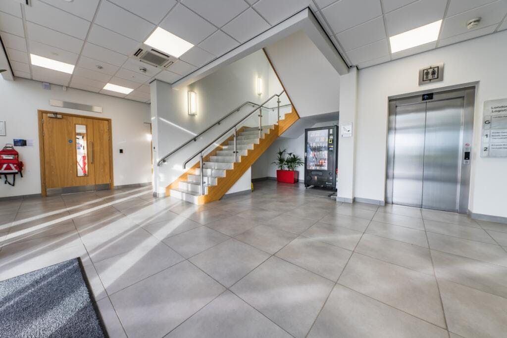 Property photo 2 of 14 46Bbe034F6B6E896574649Bc8A3Af55A.Jpeg