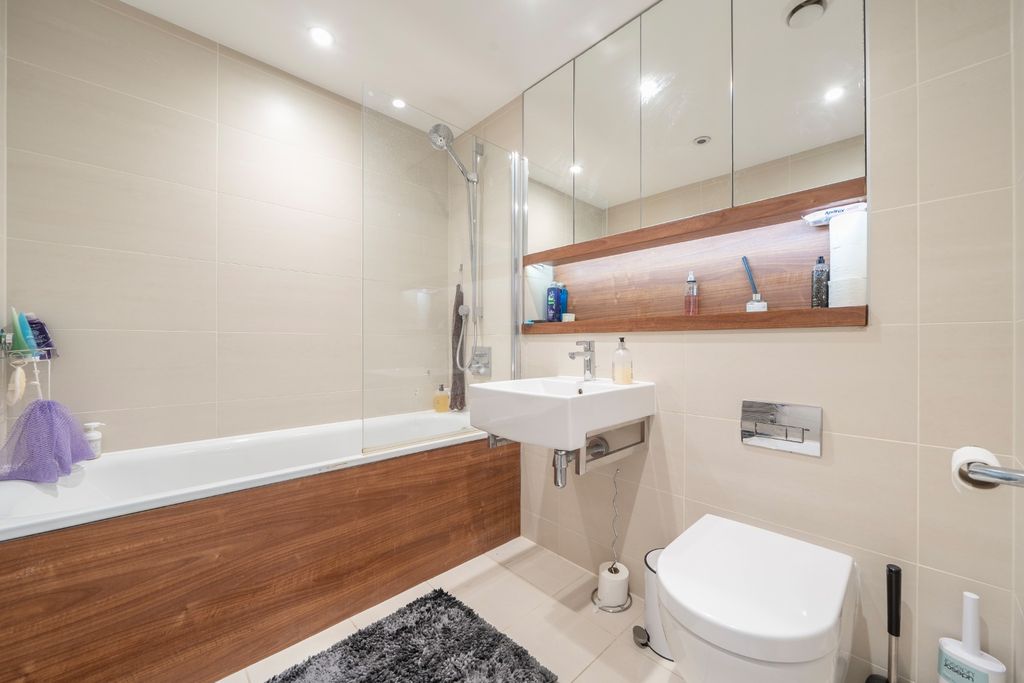 Property photo 3 of 11 5276737