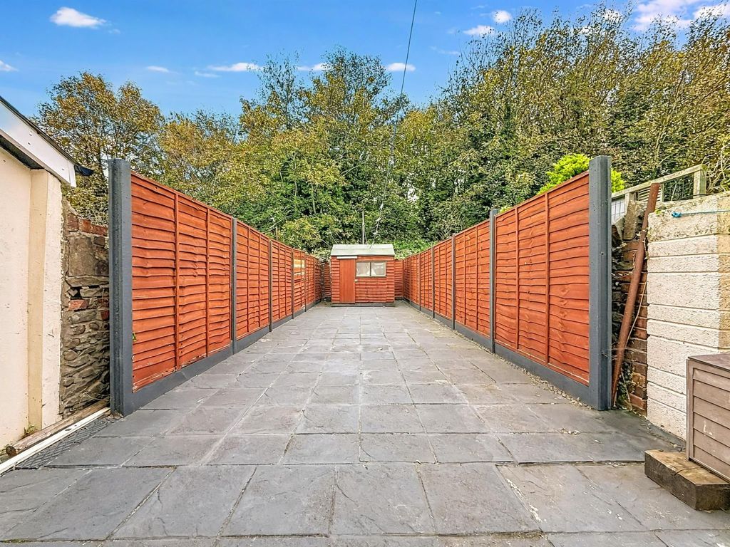 Property photo 2 of 19 Rear Garden