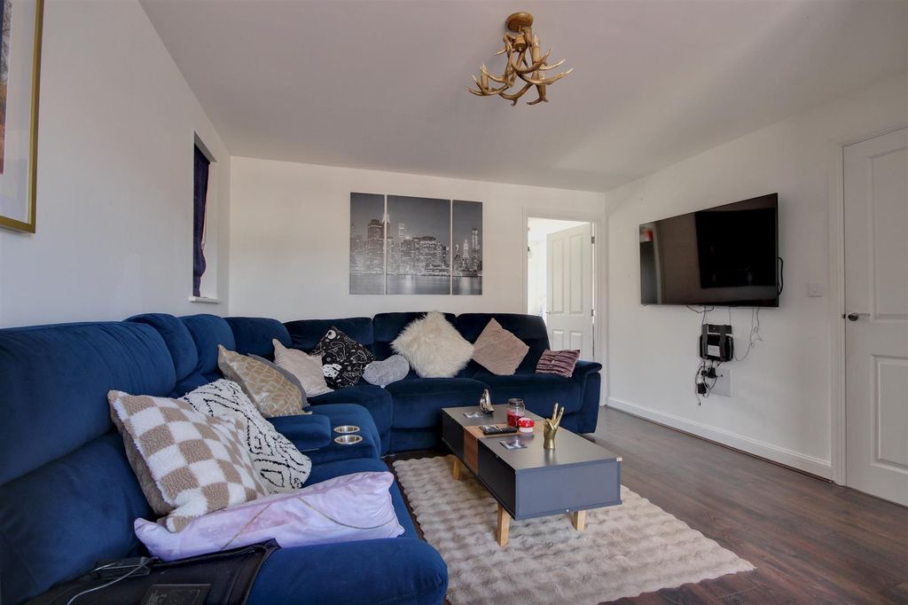 Property photo 2 of 13 Aspen (5).Jpg