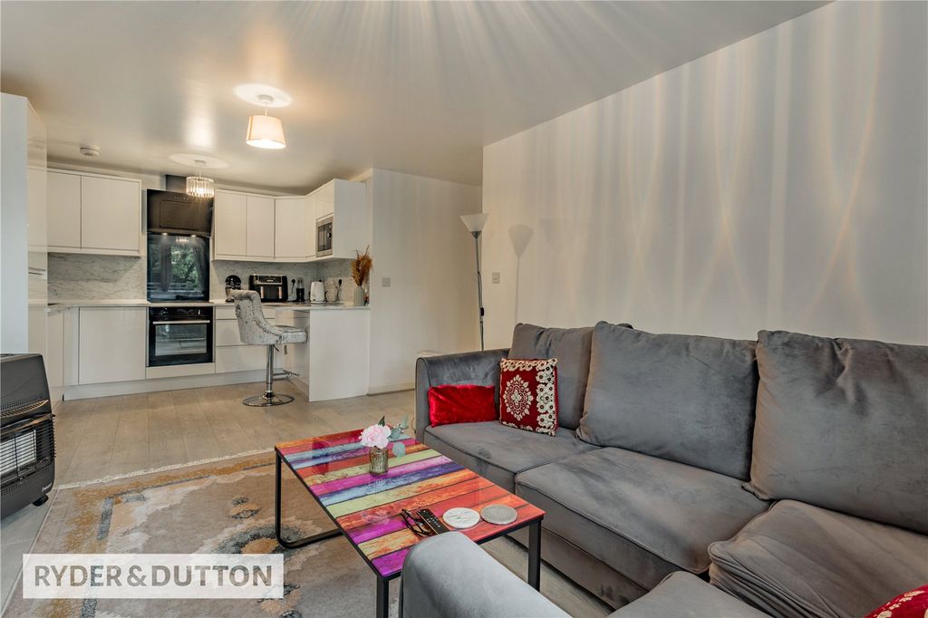 Property photo 3 of 17 Picture No. 03