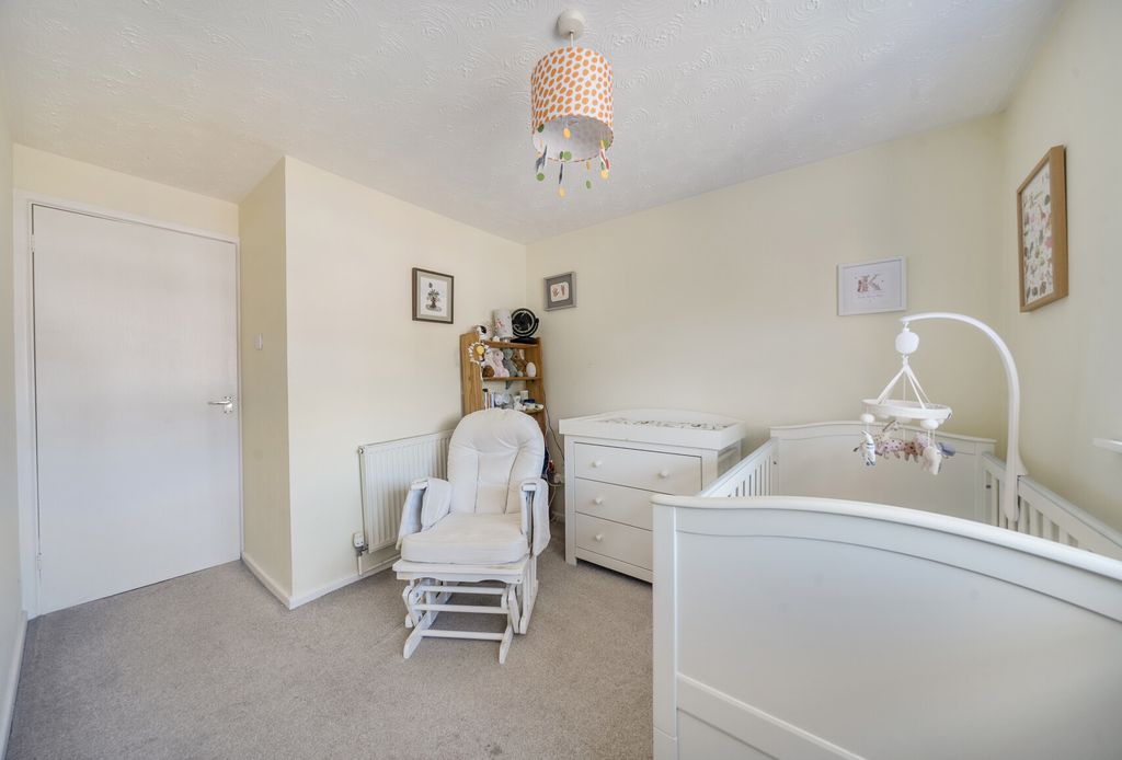 Property photo 3 of 19 1328556-6-688379B...