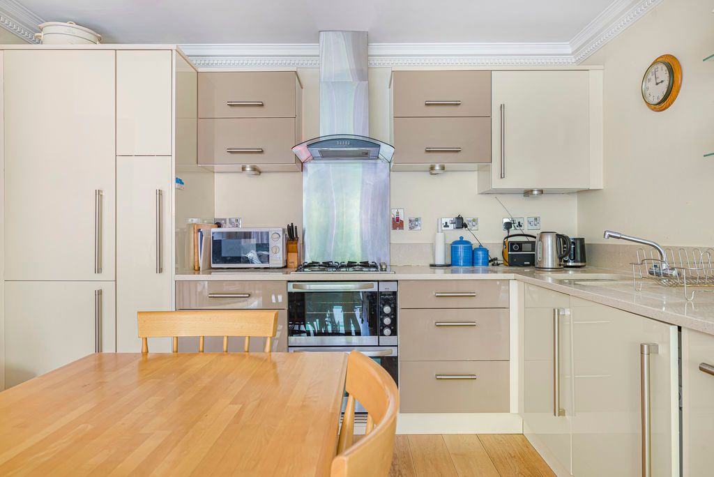 Property photo 3 of 13 Kitchen