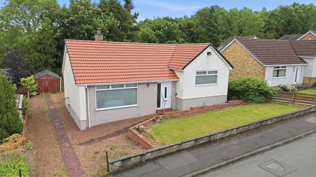 Property photo 1 of 33