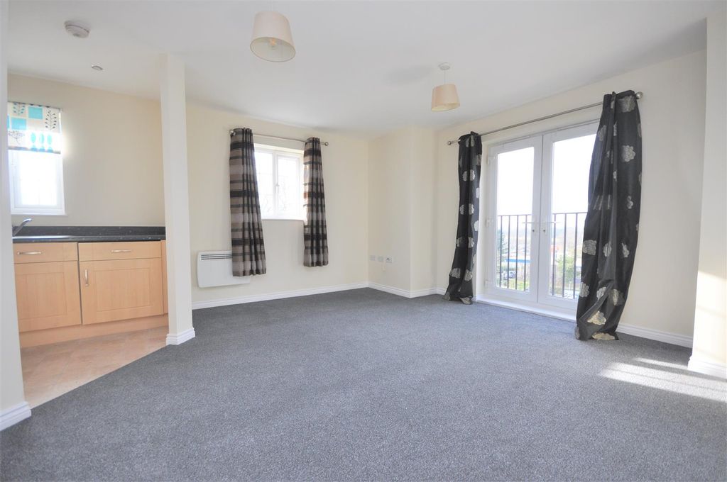 Property photo 2 of 9 Living Room