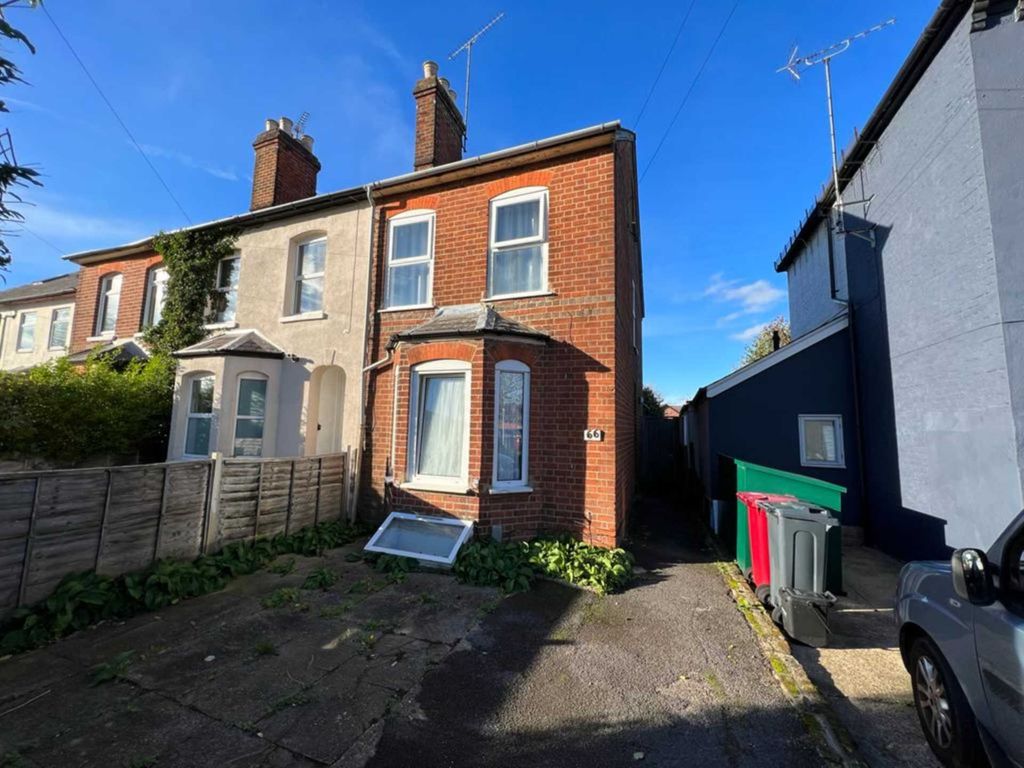 Property photo 2 of 12